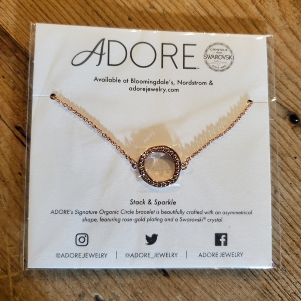 NEW‎ Rose Gild Plated  Circle bracelet